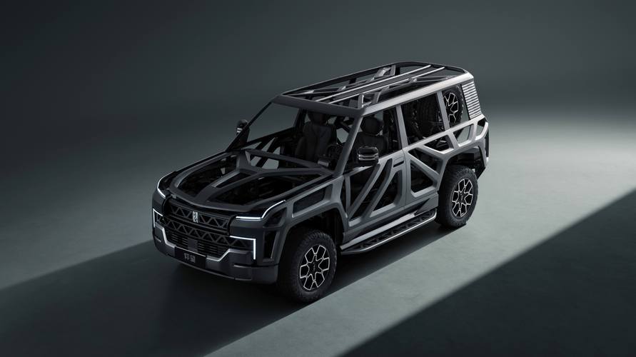 深圳85仰望U8硬派越野的科技魅力，国能汽车对传统燃油车市场的冲击